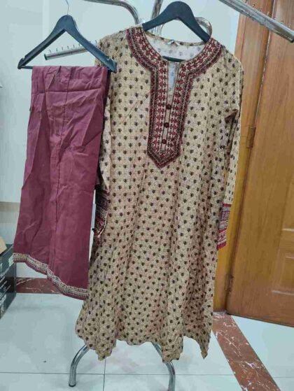 sapphire embroidred cambric 2 pc